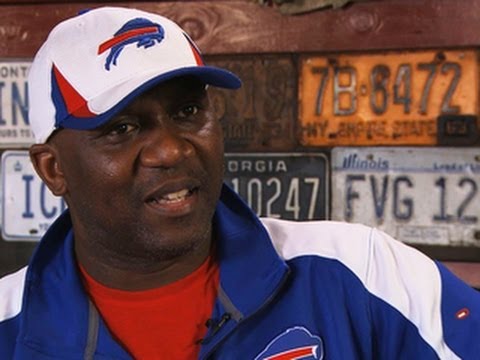 hall of famer thurman thomas on how to eat a wing