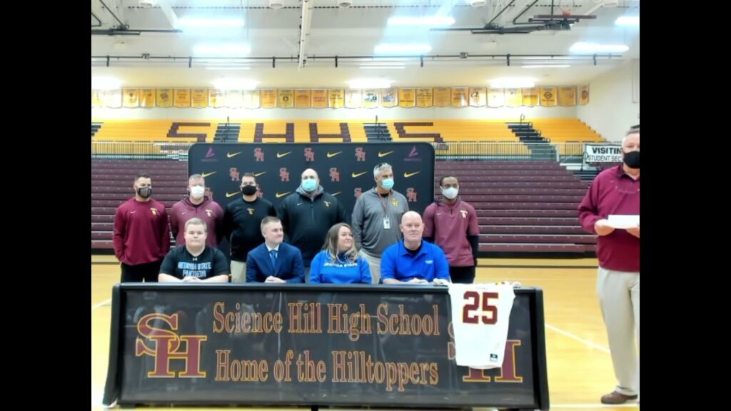 kade hensley signing