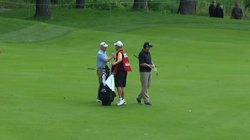 kent jones dunks it from the fairway at american family insurance