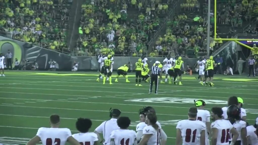oregon rb kilohana haasenritter with a great touchdown vs ewu