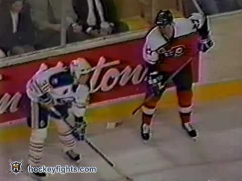 ryan mcgill vs matt barnaby apr 15 1993