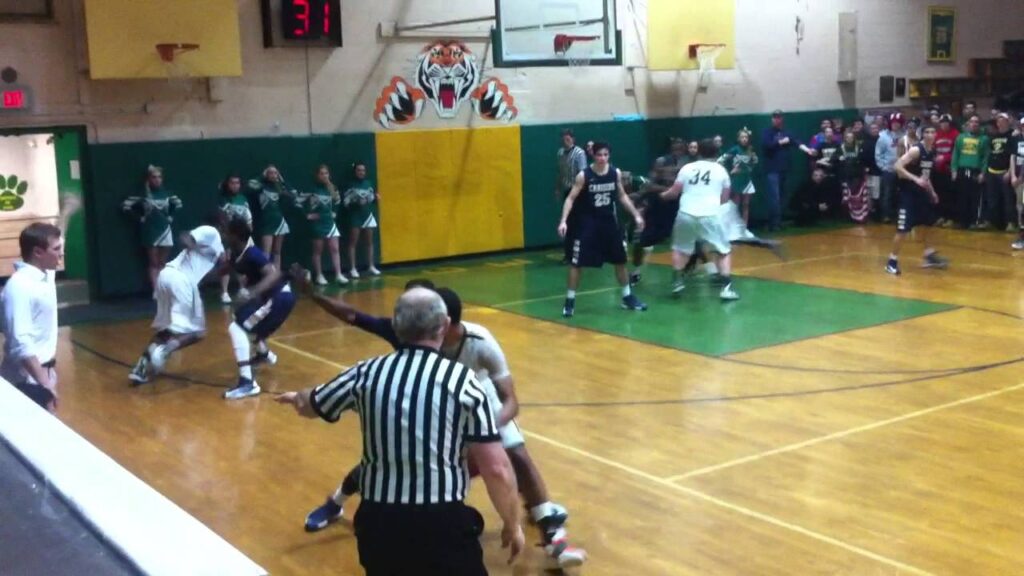 canisius white gets 5 second call