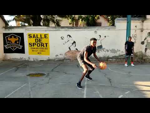 donovan landric rakotonanahary showing off his skills