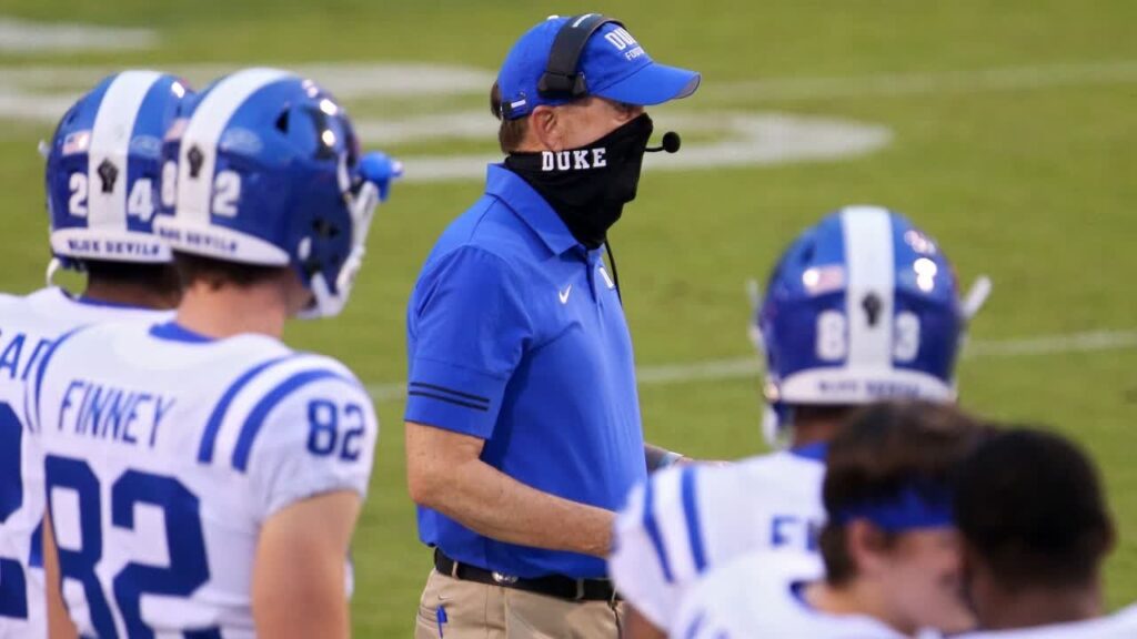 duke shows early season struggles on back to back plays against charlotte
