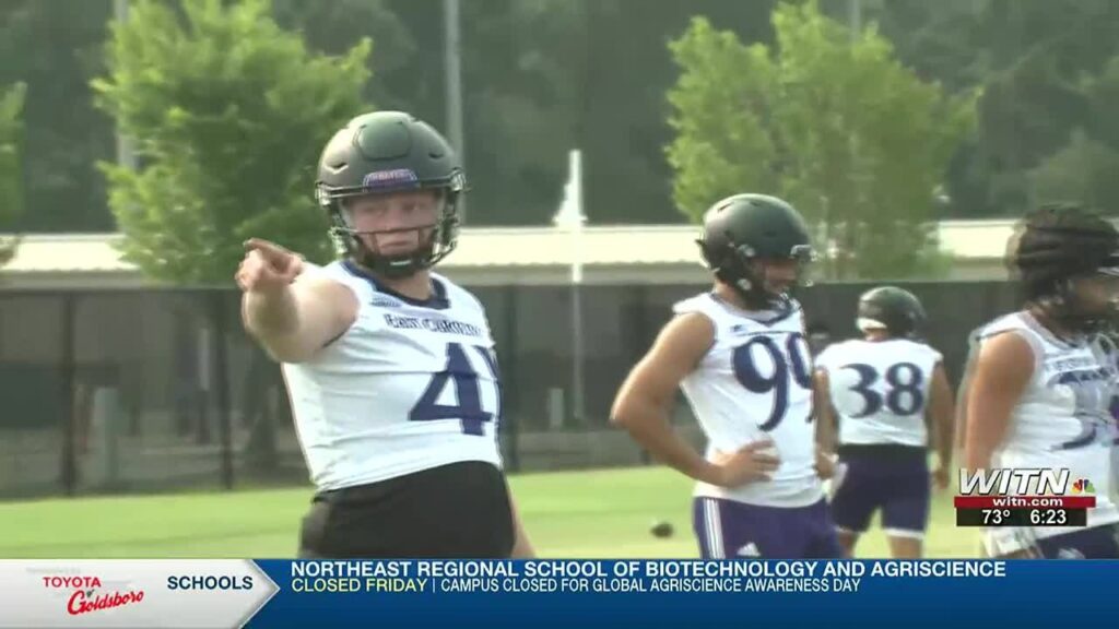 ecu football tripp smith feature
