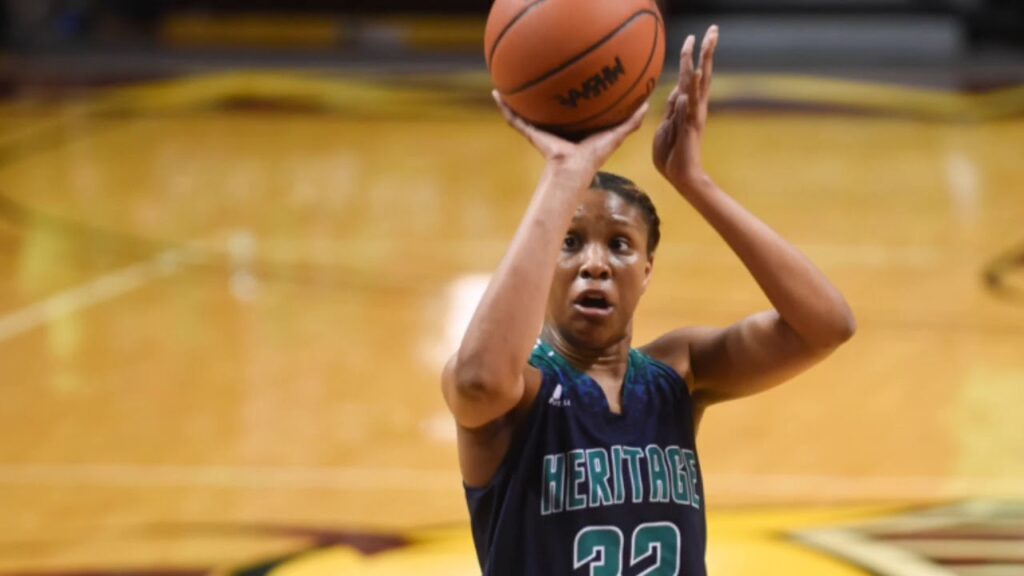 heritage star shine strickland gills commits to central michigan