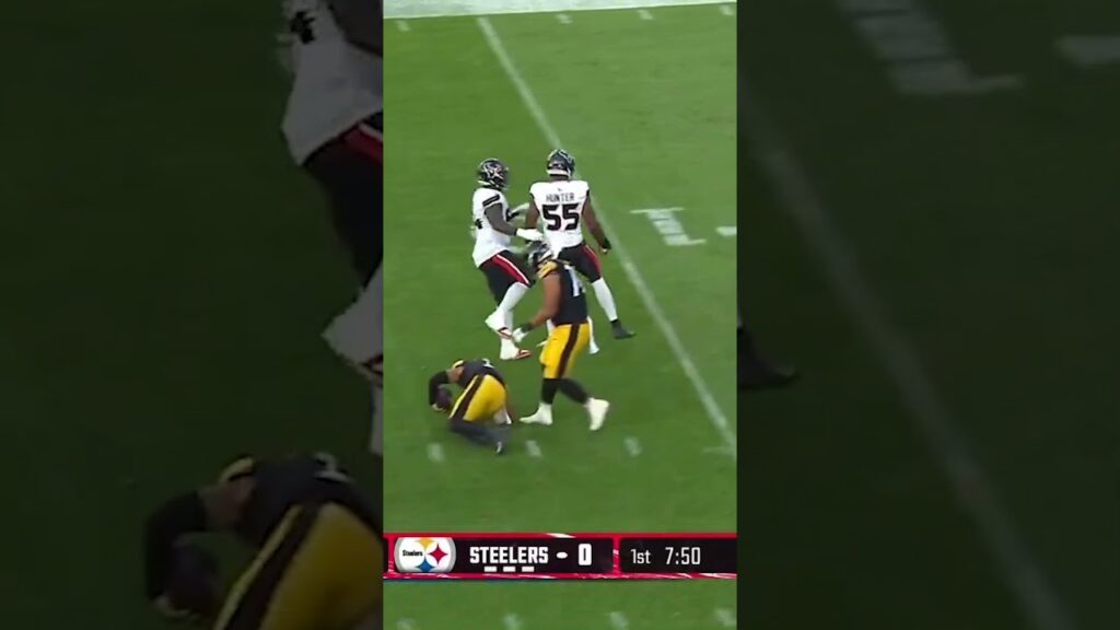 hunter gets the sack f09f98a4
