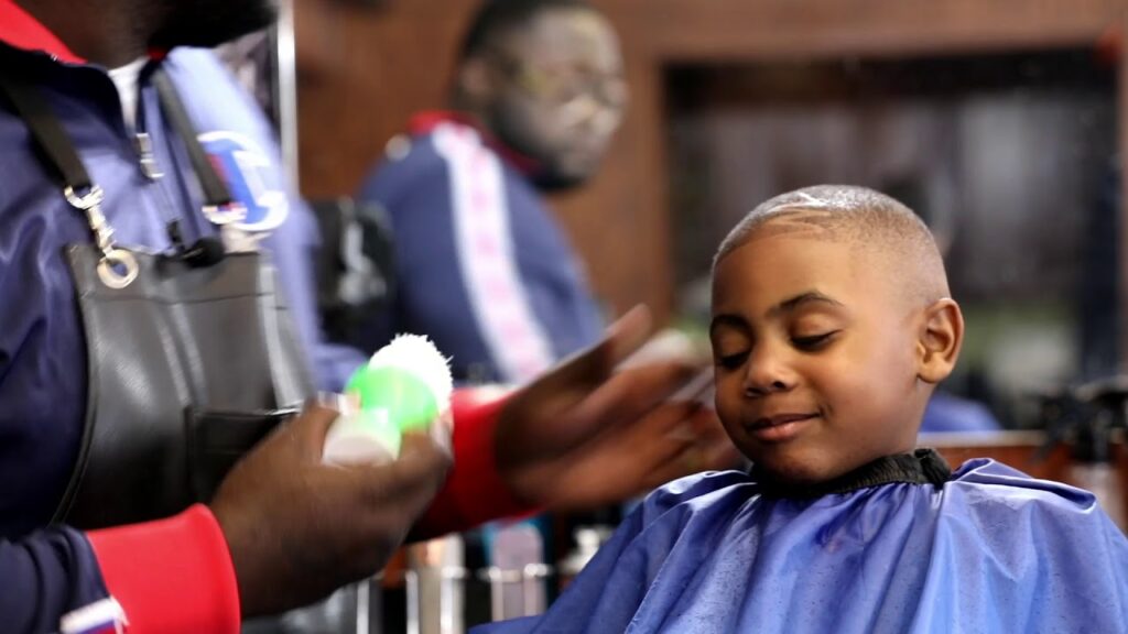 meet larry moore the north side barber who duz it all