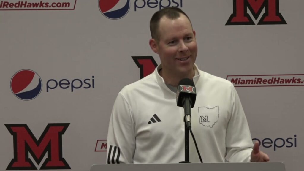 mens basketball head coach travis steele evan ipsaro 11 19 postgame