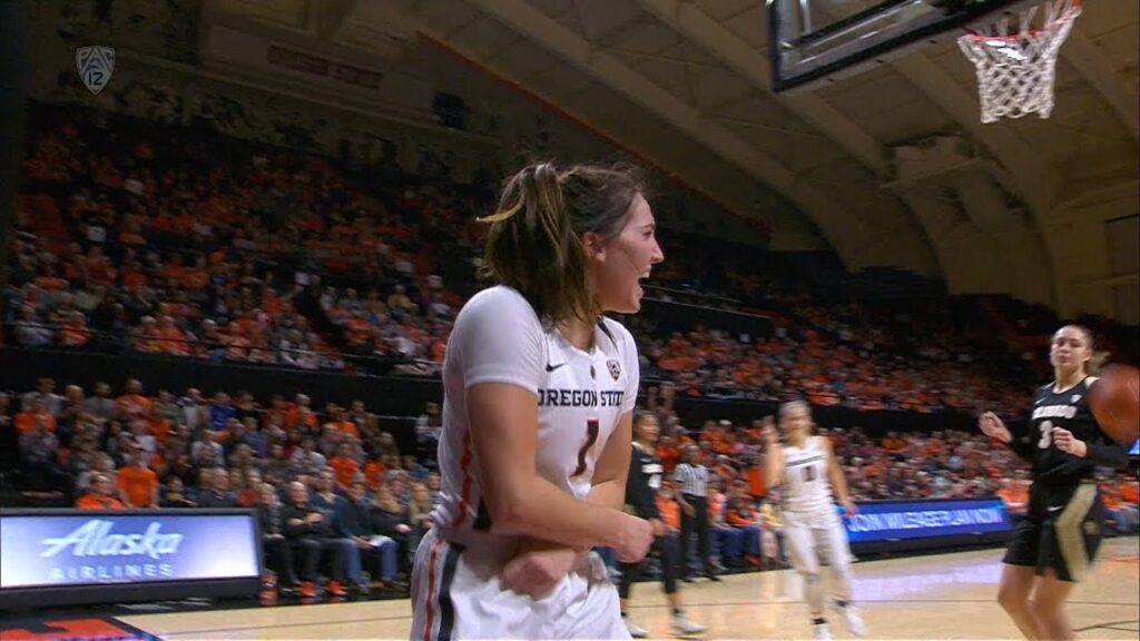 oregon states aleah goodman goes off for a career high 25 points in first ever start for the