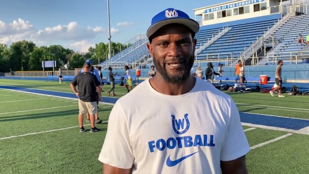 wyoming football features cj hester who is being tutored by former florida gator